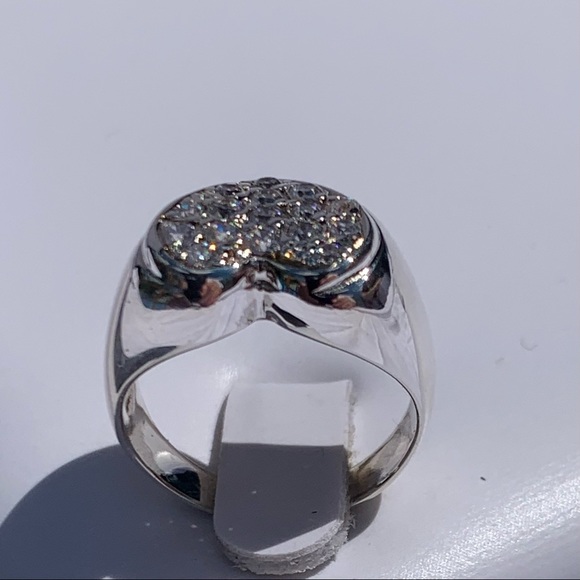 Beautiful Hart Ring With Hi End Cubic Zirconium ❤️ - Picture 3 of 12